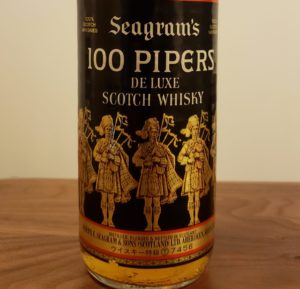 特級ウイスキー　－100 PIPERSー